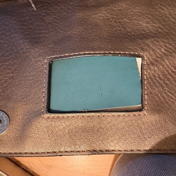 Bueno Black Crossbody Bag - Picture 5 of 10